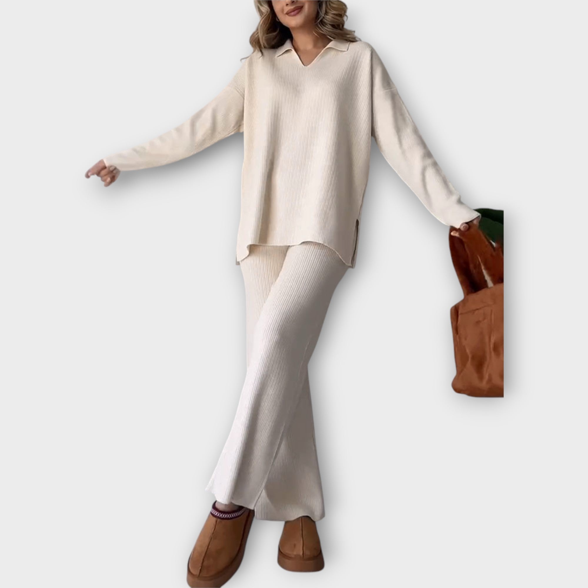 Komplekt lõdvestunud joonte ja minimalistliku disainiga