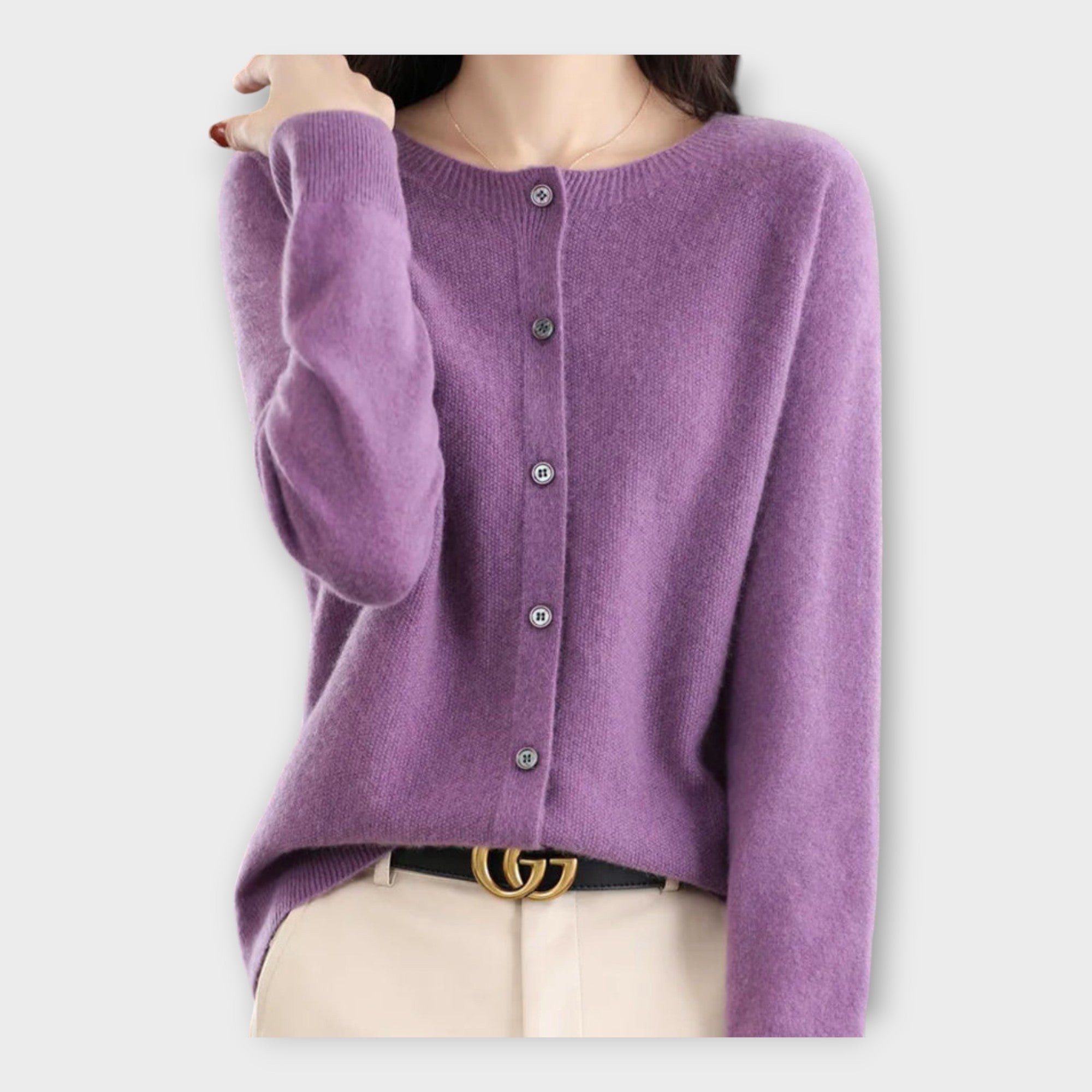 Elegantne nööpidega kardigan