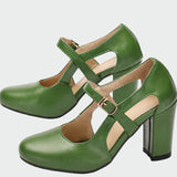 Mugava kontsa ja T-kujulise rihmaga kontsad