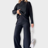 Kootud komplekt mugava joonega