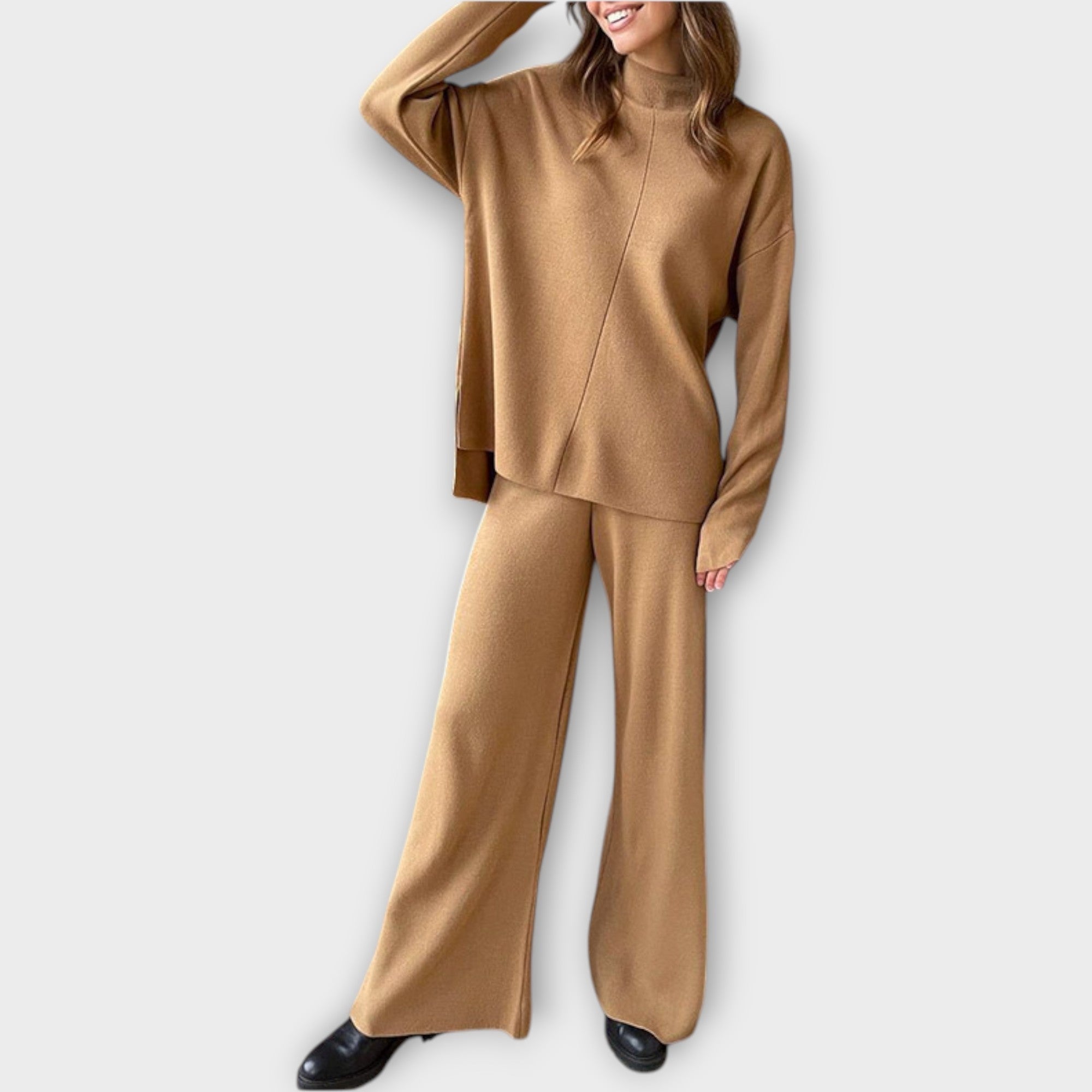 Lõdvestunud joonte ja minimalistliku esteetikaga komplekt