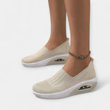 Kergelt kantavad kuningad