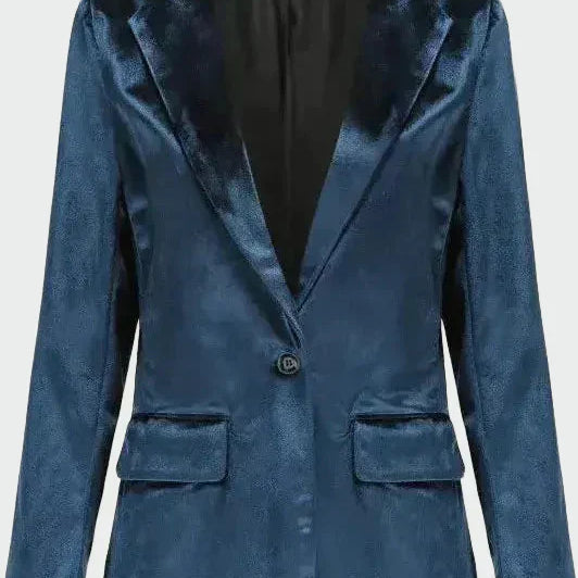 Rafineeritud lõikega jakk