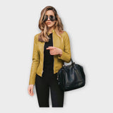 Moodsa joonega nahktagi