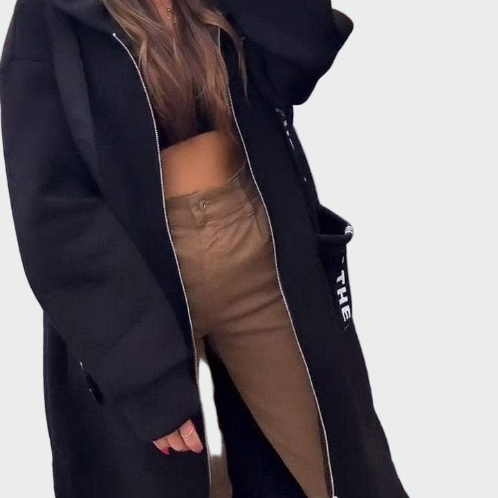 Pikk mantel kapuutsiga