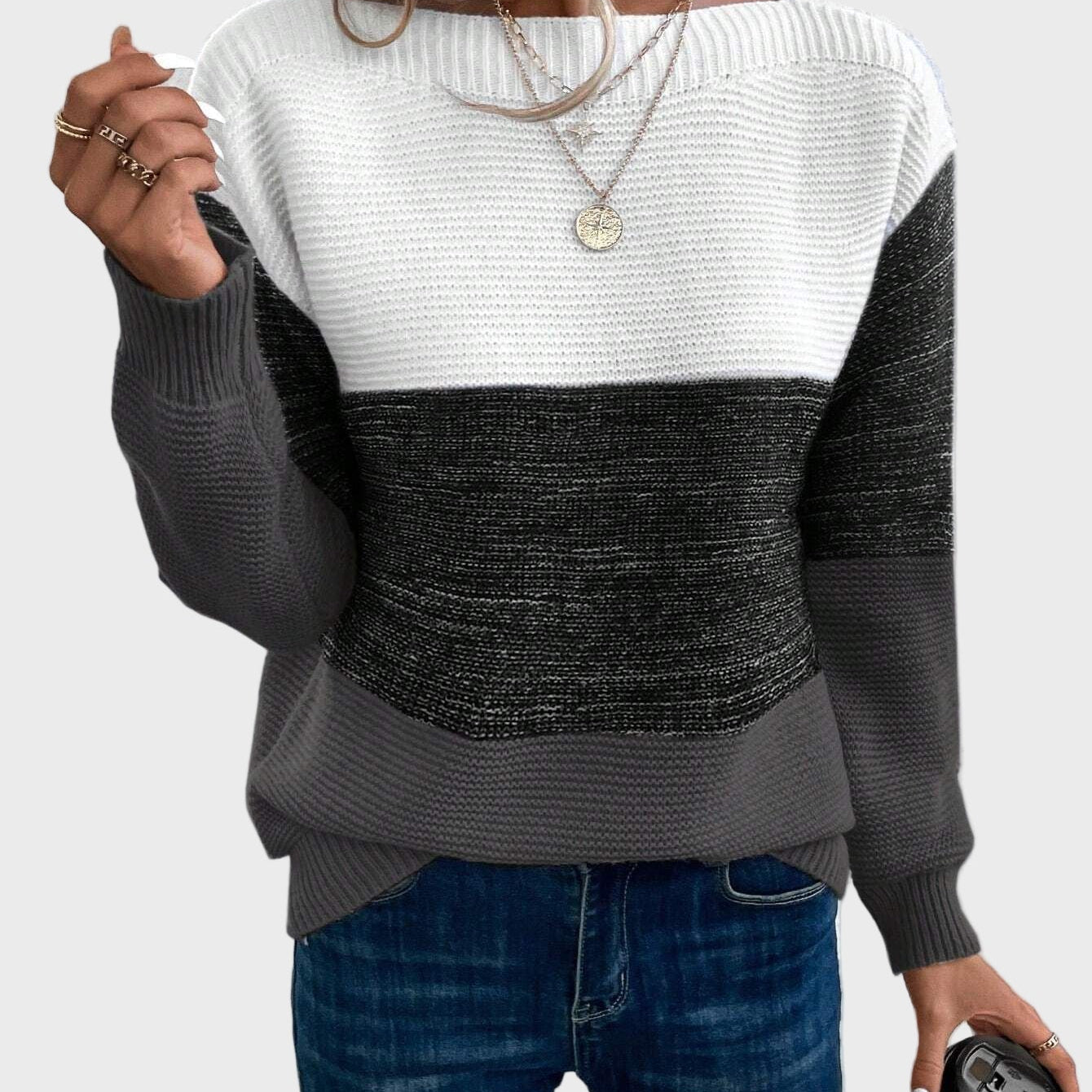 Elegantne kootud kõrge kaelusega kampsun