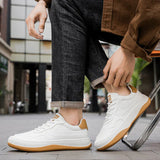 DUMONT LYON | TÕELISEST NAHAST KETSID